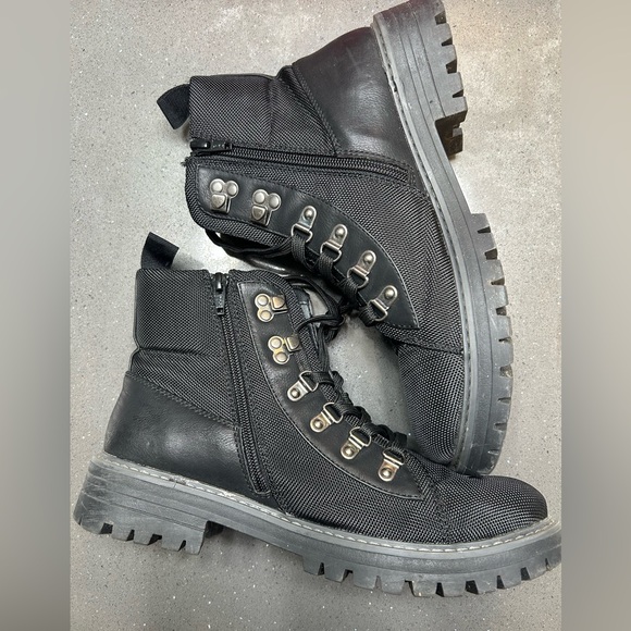 Cliffs by White Mountain Maximal Black lace-up combat boots - Picture 3 of 10